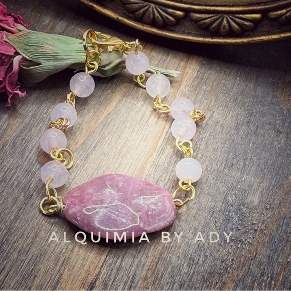 Alquimia Jewelry - Gold + pink quartz + rhodonite bracelet